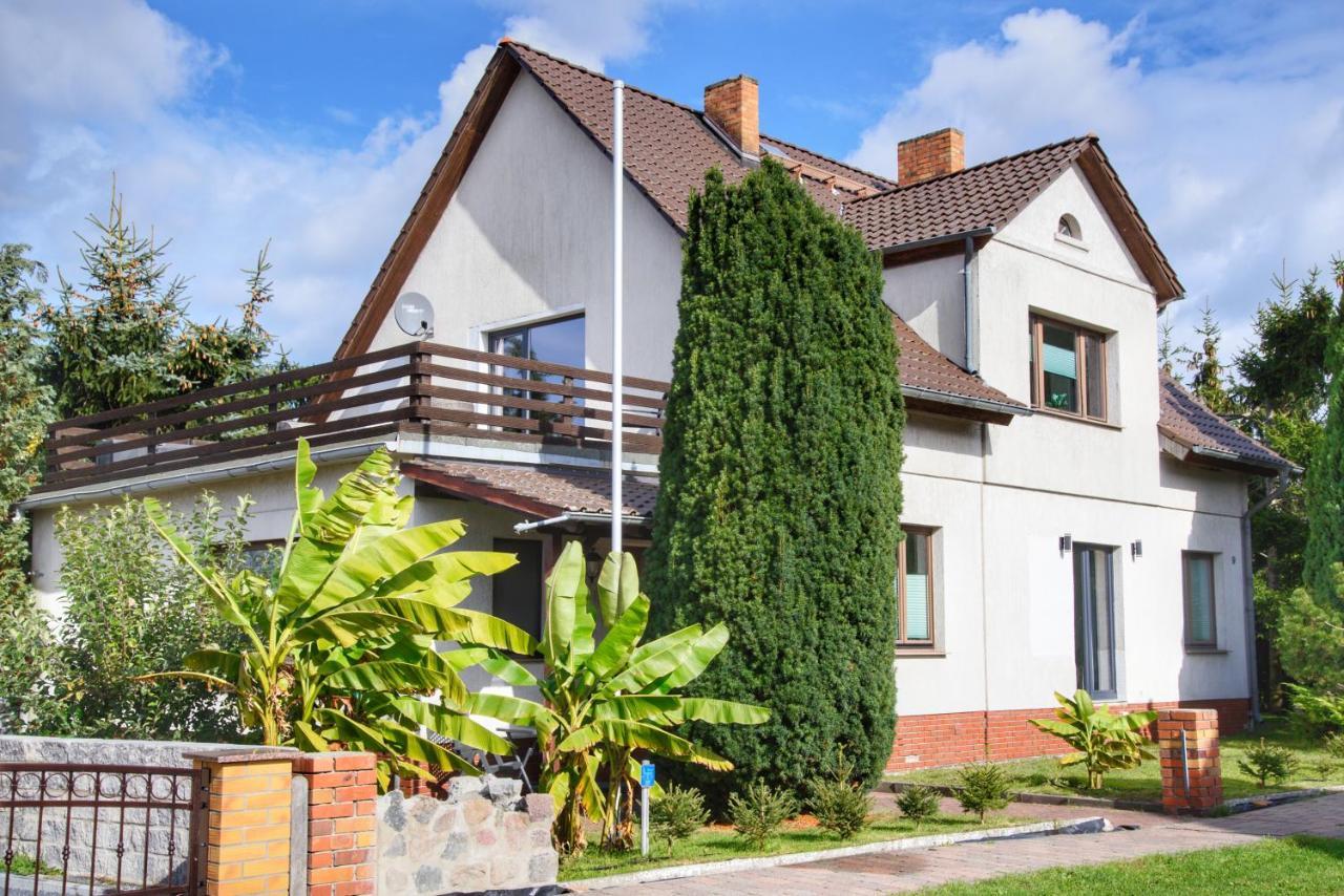 Mönkebude Ostseeferienhaus Oberes Apartment מראה חיצוני תמונה